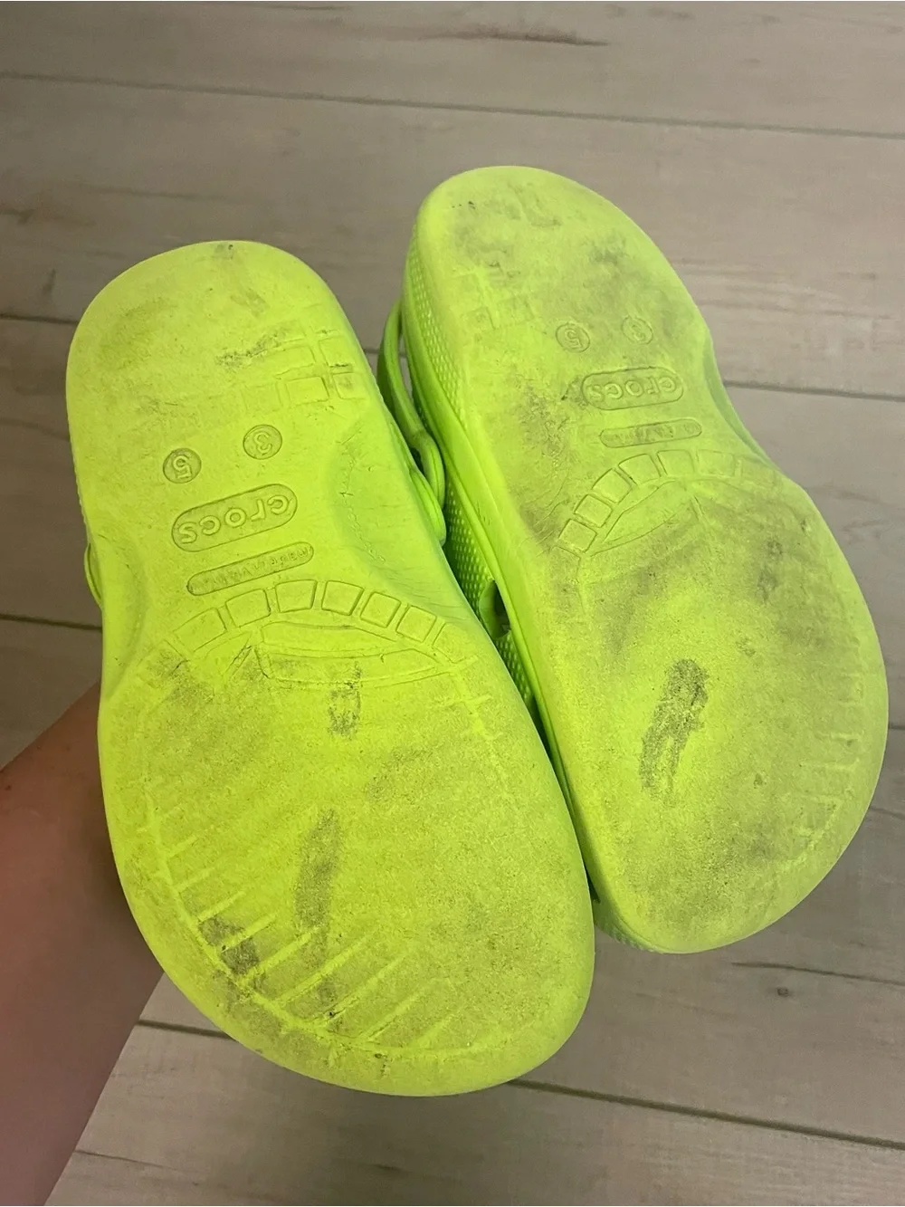 Crocs Junior Slip-On Lime Green Clog Shoes Size 3